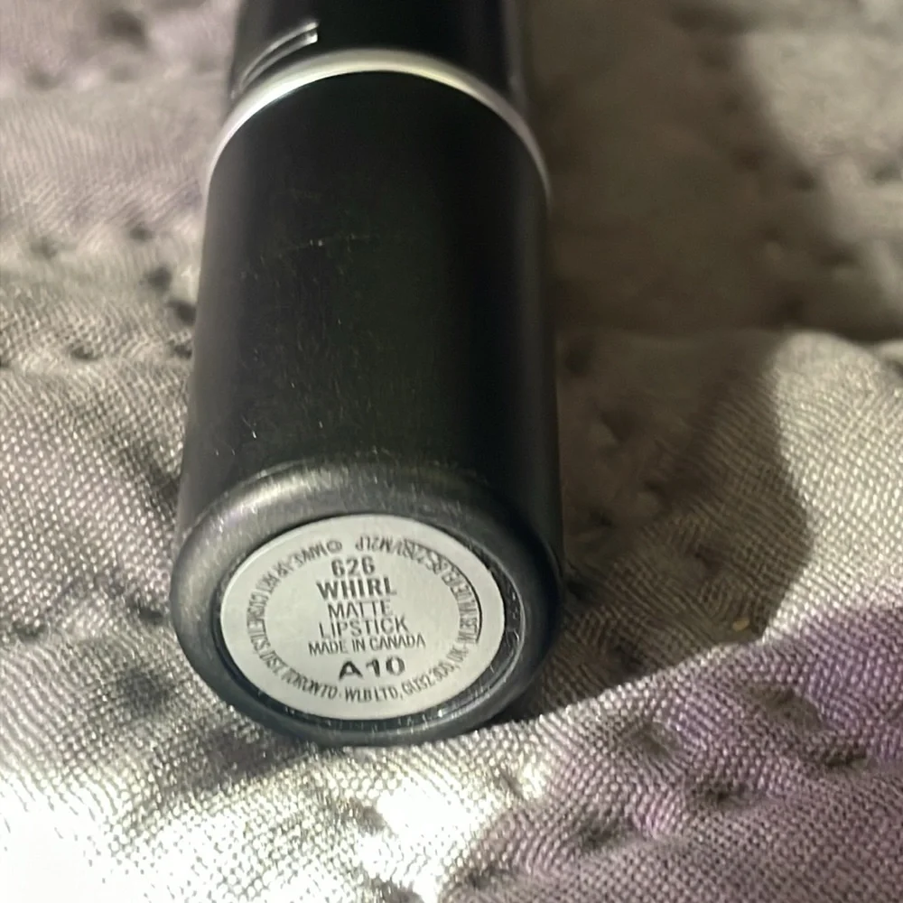 MAC WHIRL LIPSTICK New unused without box (FULL SIZE) - Picture 2 of 3